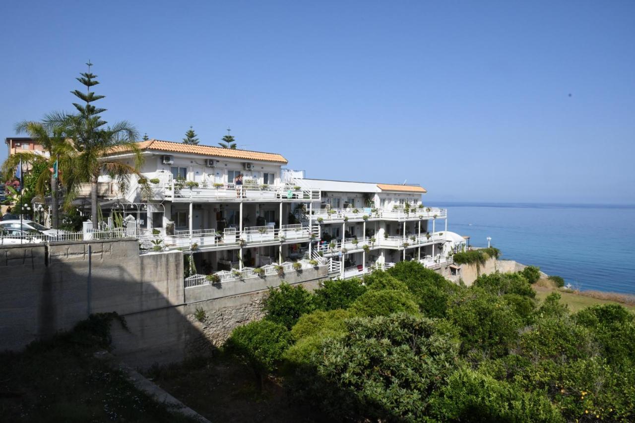 Vale-Mare-Tropea Hotel Екстериор снимка