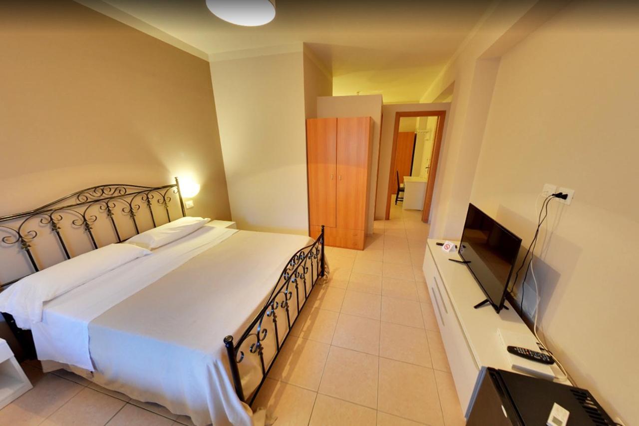 Vale-Mare-Tropea Hotel Екстериор снимка